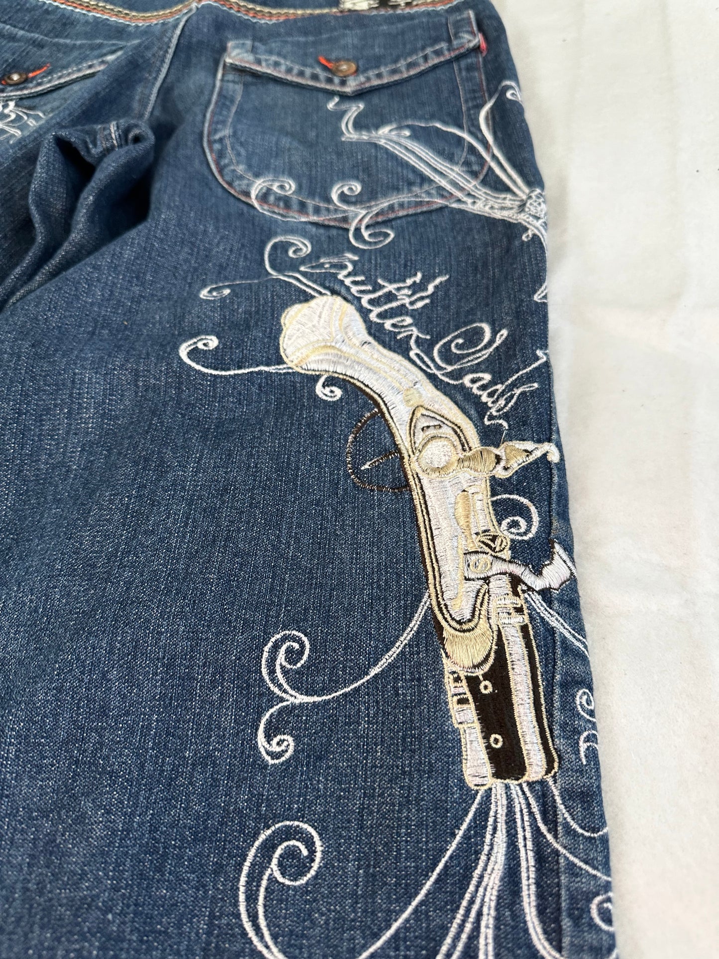 Ice Point Revolver Embroidered Straight Legged Jeans